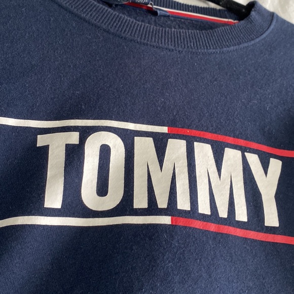 Tommy Hilfigure crewneck - Picture 2 of 3